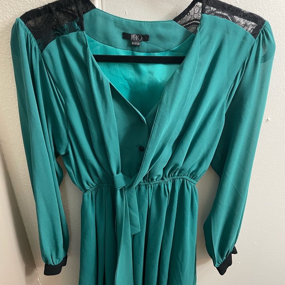 Medium dress